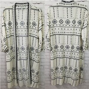 Forever 21 Aztec print Kimono size Medium